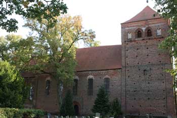 kirche-in-berge Kirche in Berge